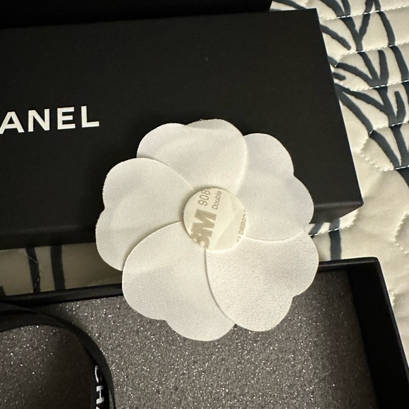 Chanel bracelet box - Picture 2 of 6